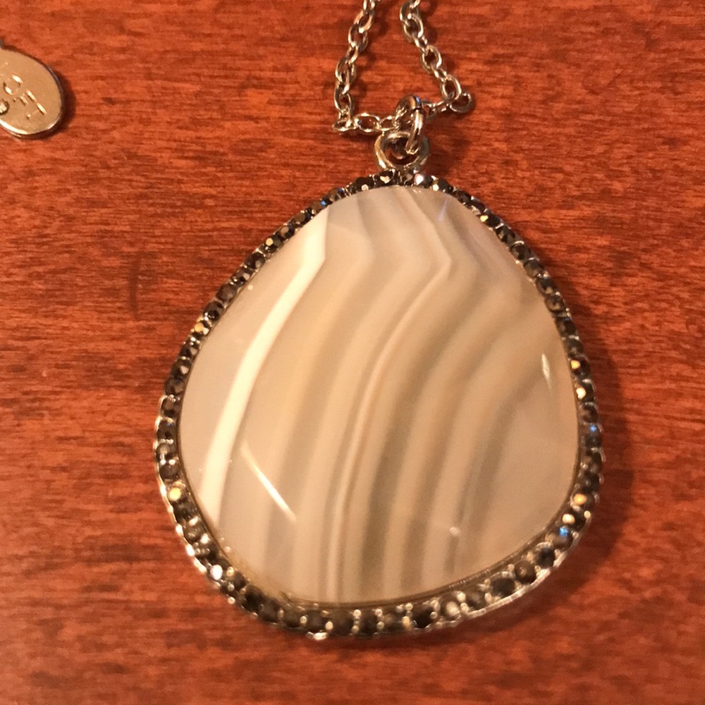 Elegant Loft pendant. Like New